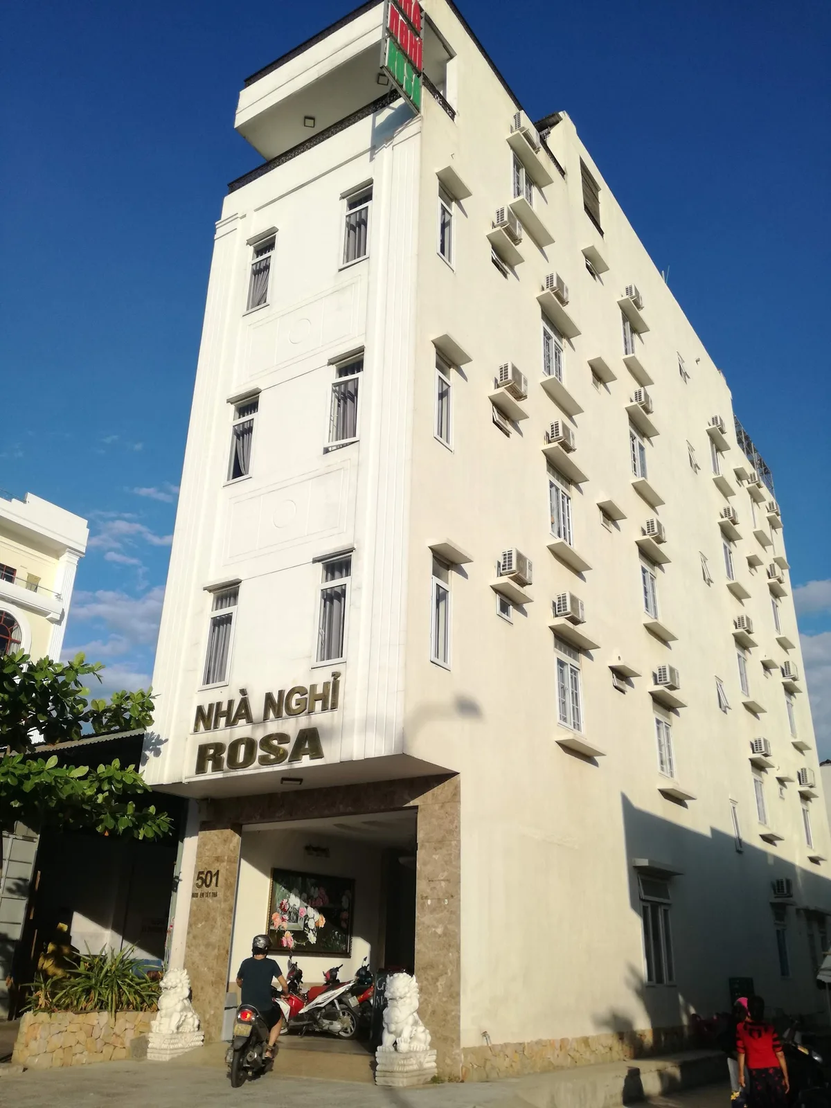 Nhà nghỉ Rosa - Rosa Bayside Guesthouse