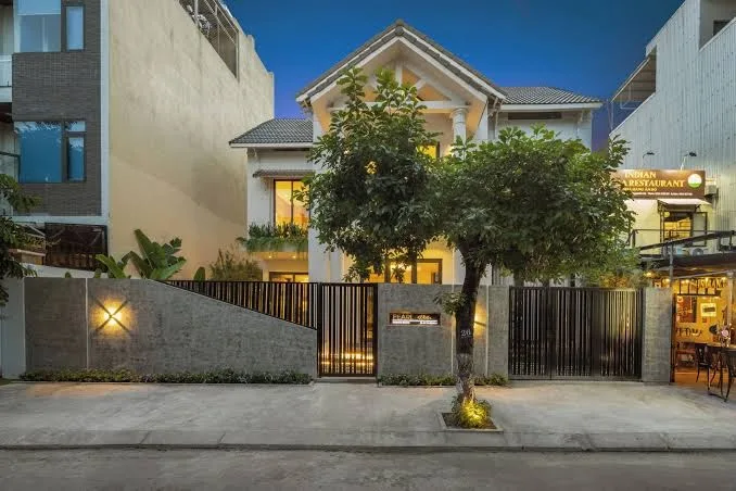 Luxury 5BR Private Pool Villa · Steps to My Khe Beach · An Thuong Tourist Area