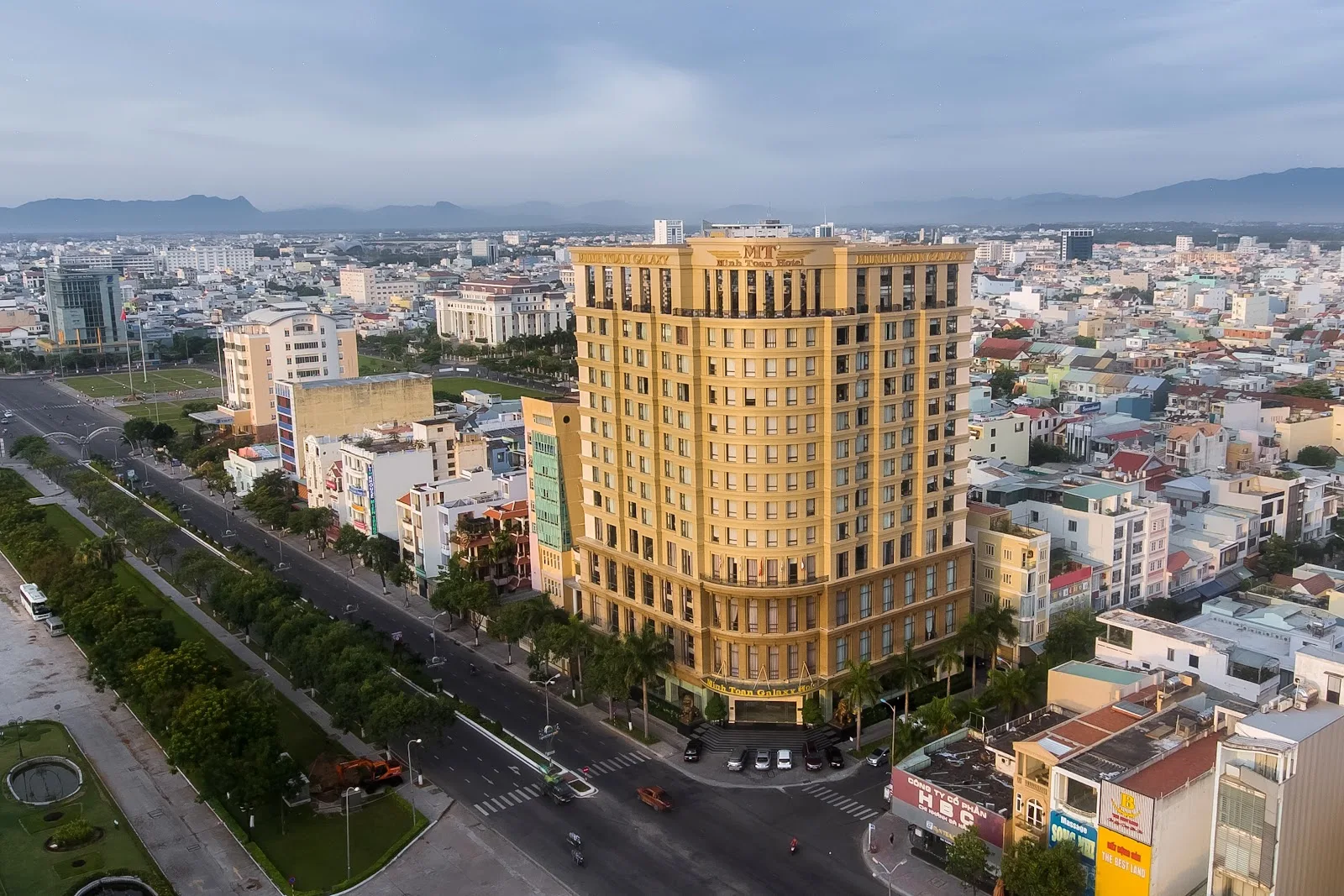 Minh Toan Galaxy Hotel
