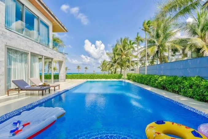 Luxury Pool Villa Close To The Private Beach - Villa with Garden View